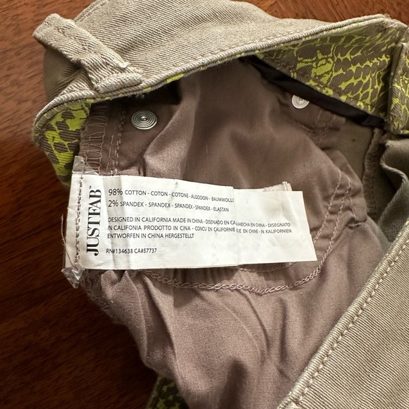 Taupe jean pants Size 26 with stretch SUPER CUTE EUC - Picture 12 of 12